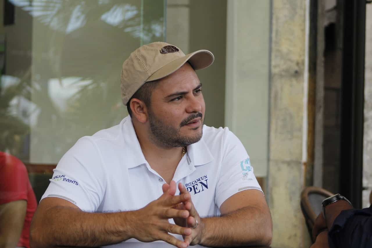 Isaac Janix, confía en el respaldo ciudadano para alcanzar candidatura independiente