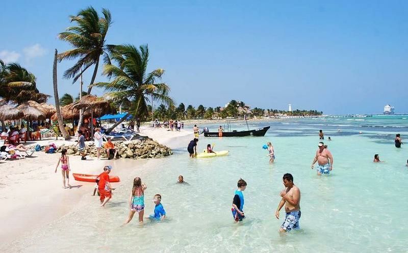 Analiza ADO echar andar ruta Mérida-Mahahual durante periodo vacacional
