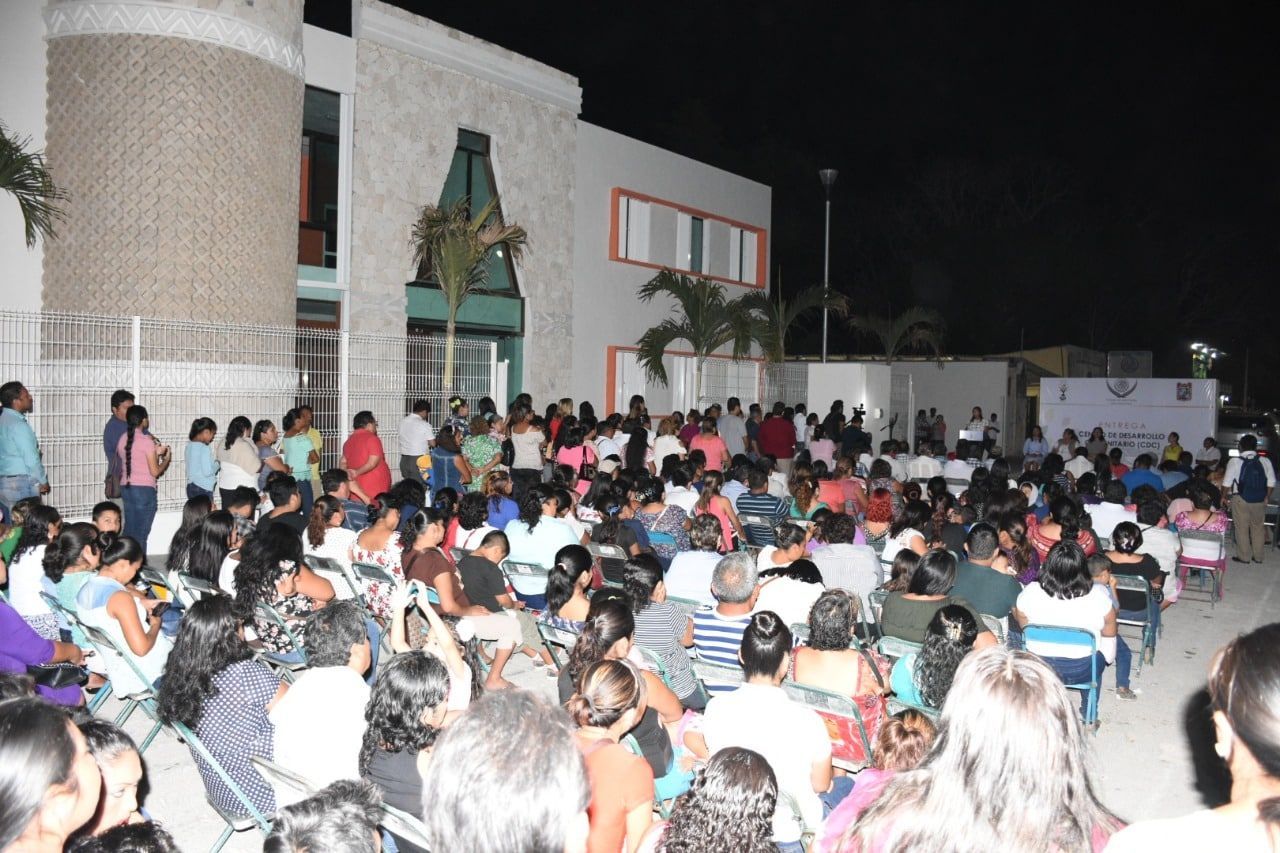 Inaugura Paoly Perera nuevo Centro Comunitario en pleno corazón de FCP