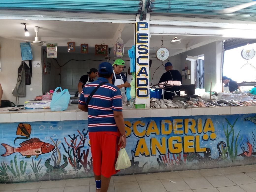Cuaresma ‘bendice’ ventas de pescaderías de Chetumal