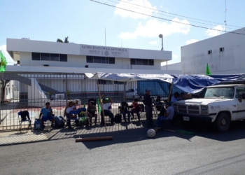 Agricultores, reclaman a SEDESOL recortes a proyectos productivos