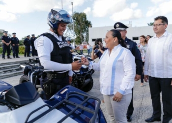 Cuadruplica gobierno de Solidaridad parque vehicular de Seguridad Pública
