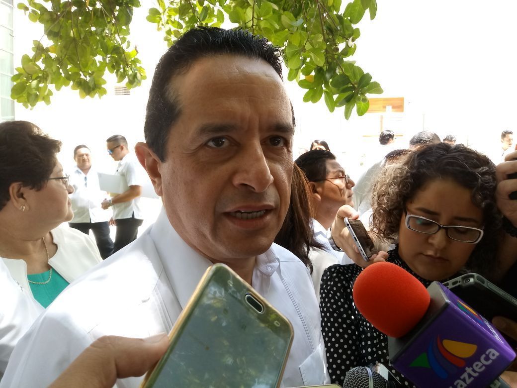 Desarrollo de Holbox será ordenado, advierte el gobernador Carlos Joaquín