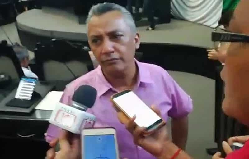 ((VIDEO)) Carlos Mario Villanueva retrocede, falla la estrategia del PES. Ya no irá como candidato de OPB