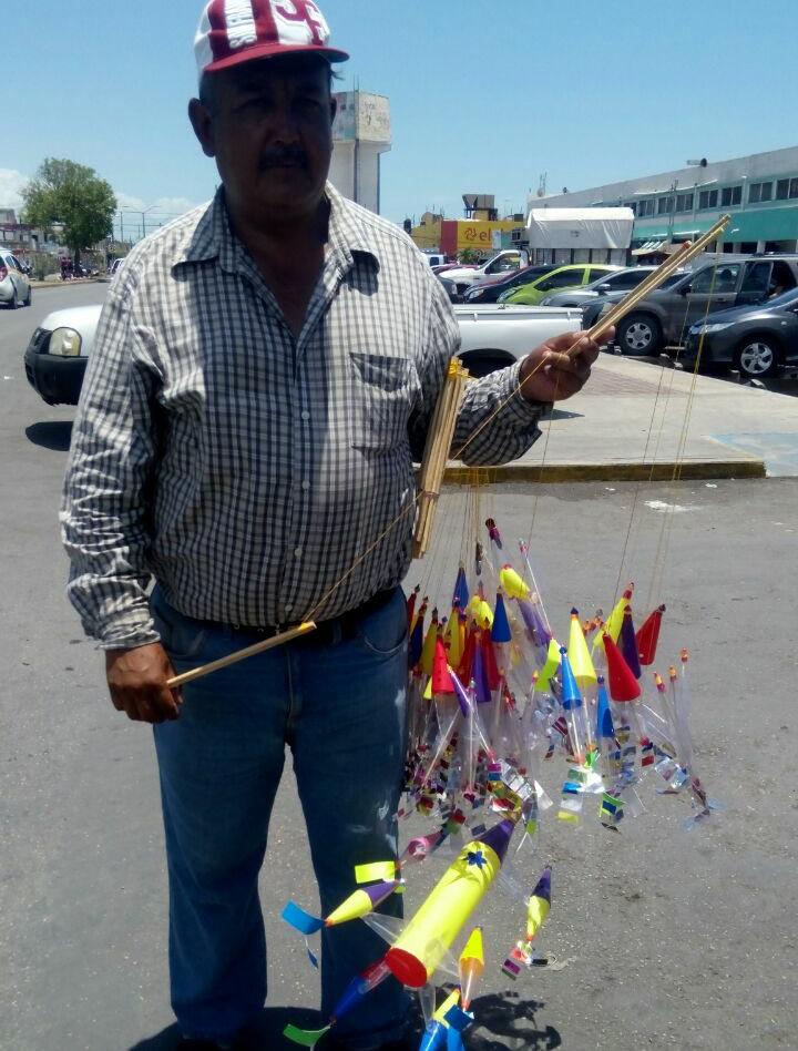 Reviven tradición de juguetes artesanales para el ‘Día del Niño’