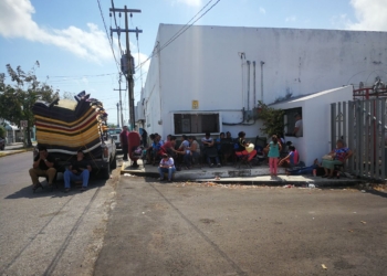 Campesinos van de nuevo a la carga. Toman instalaciones de Sedesol en Chetumal