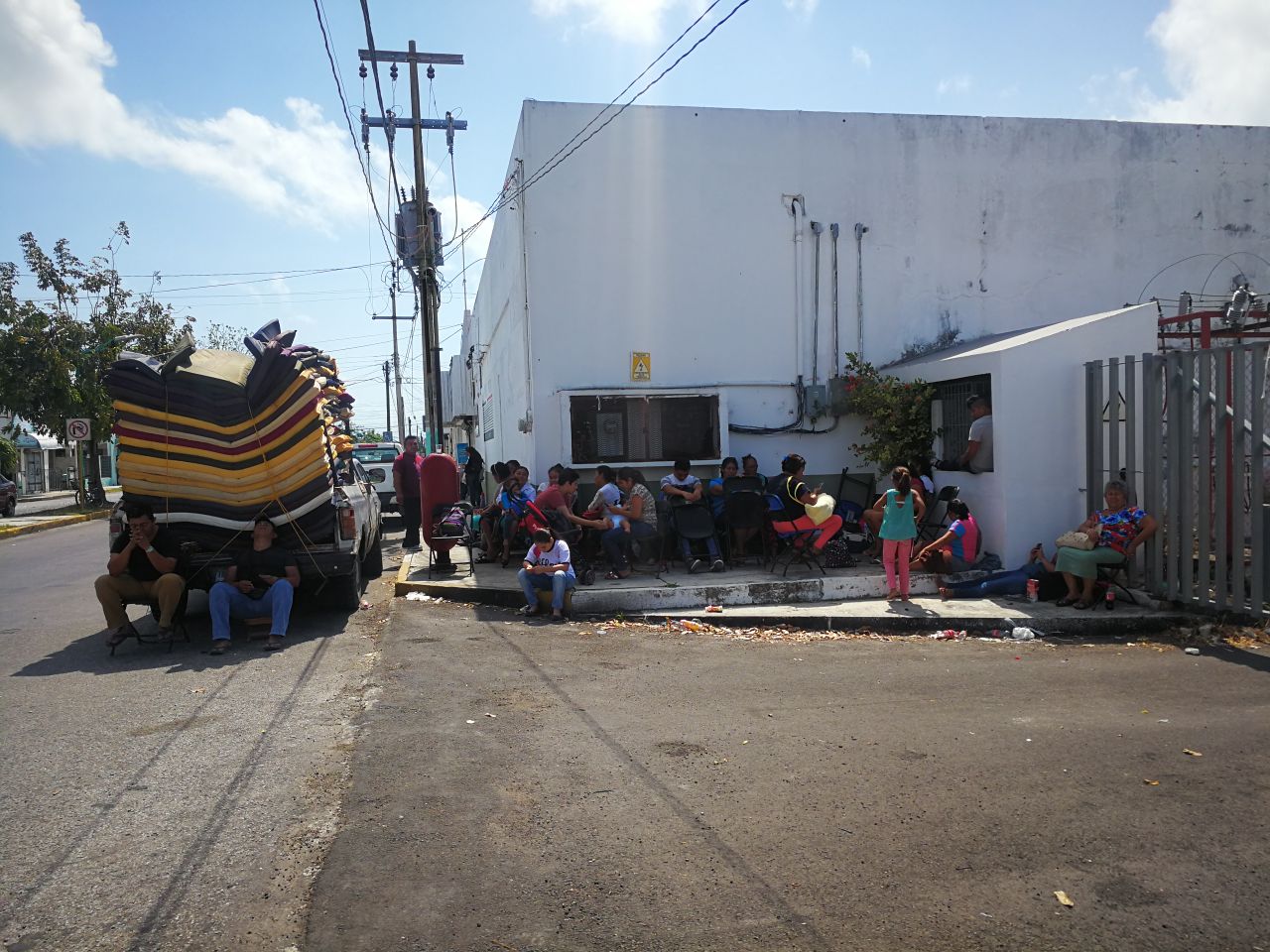 Campesinos van de nuevo a la carga. Toman instalaciones de Sedesol en Chetumal