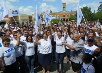 Intensa agenda proselitista de Pili Santos