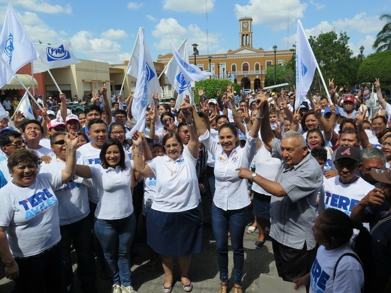 Intensa agenda proselitista de Pili Santos