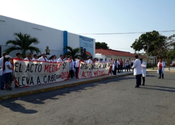 Marchan en Chetumal contra tipificación dolosa del acto médico