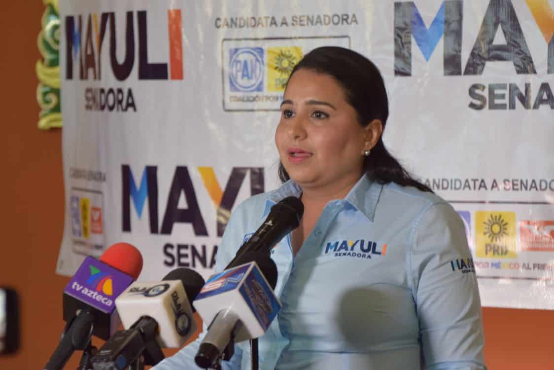Mayuli Martínez defiende Consulta Popular; reprocha postura de Maribel Villegas