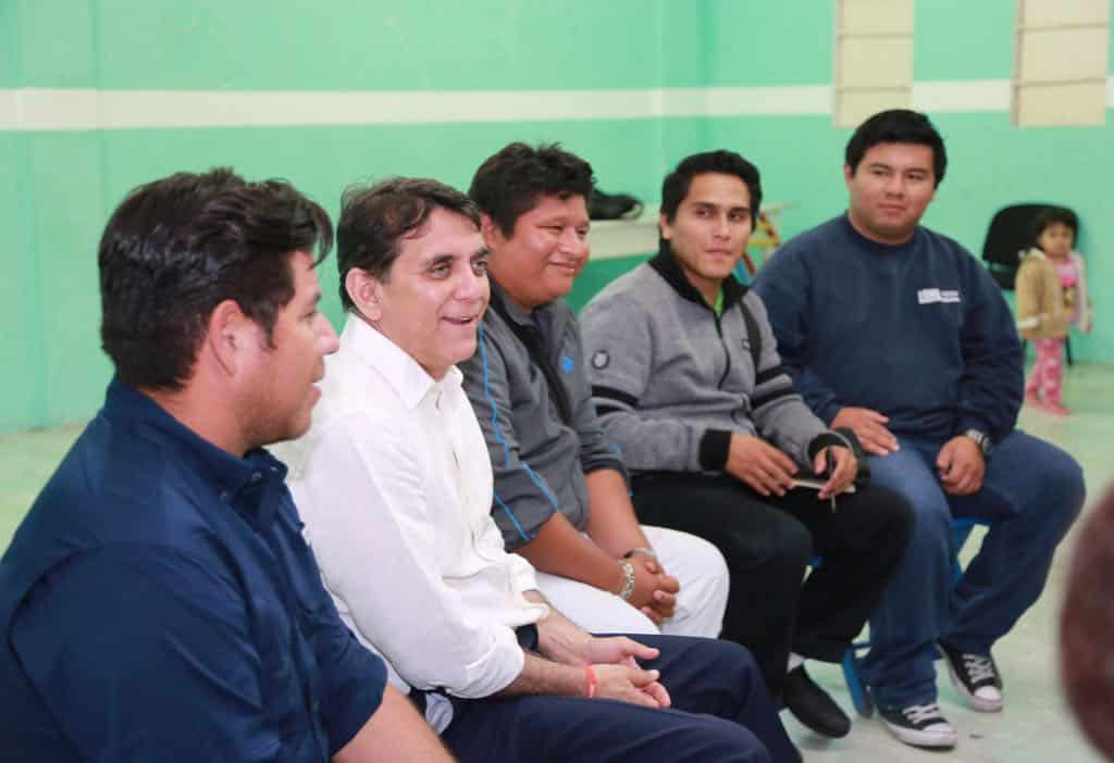 Miguel Ramón refrenda su compromiso con el fortalecimiento de la educación