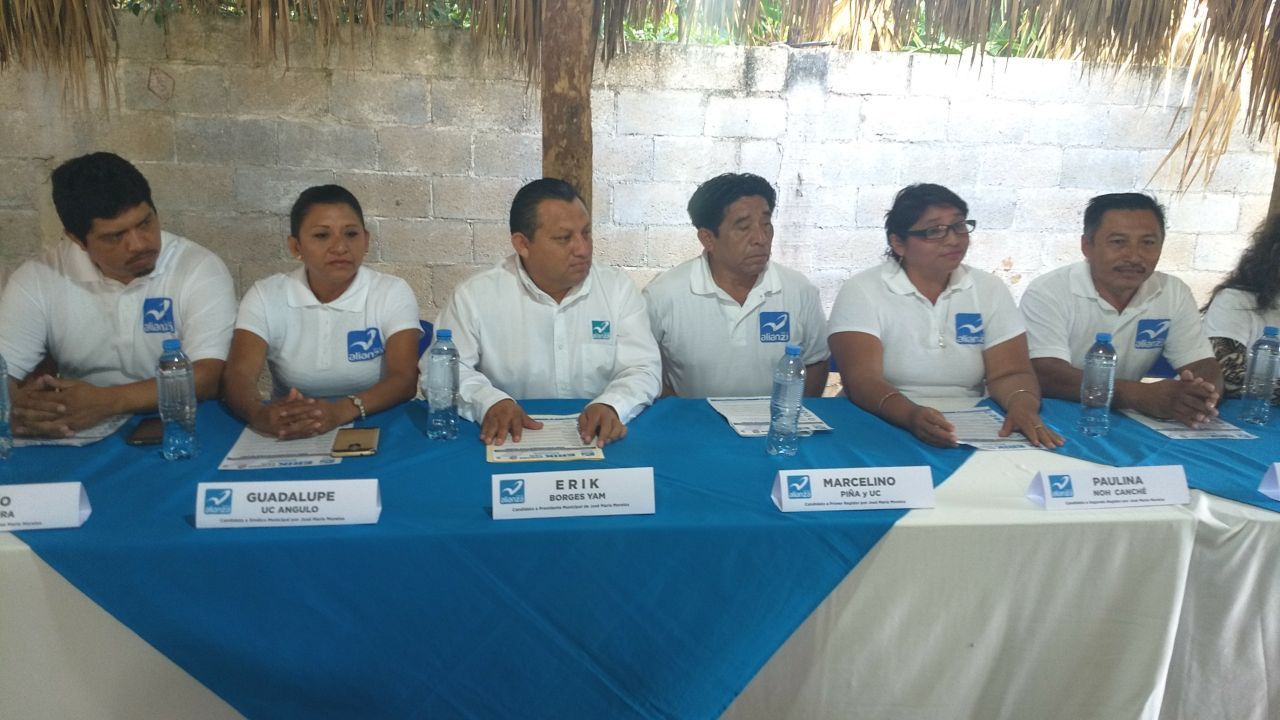 Presenta Erik Borges a integrantes de su planilla, con caras nuevas e incluyente