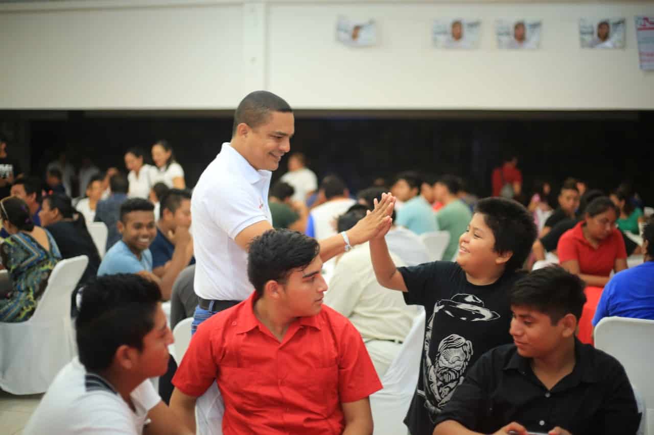 Mayor desarrollo para el sur de Quintana Roo: Raymundo King