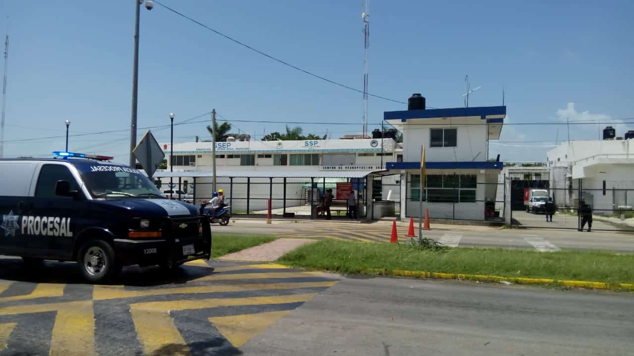 Descartan tintes políticos en el traslado de Mario Villanueva a Chetumal