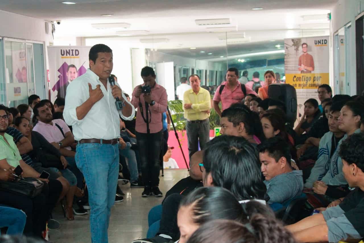 Aceptan jóvenes universitarios las propuestas de Fernando, “El Chino” Zelaya