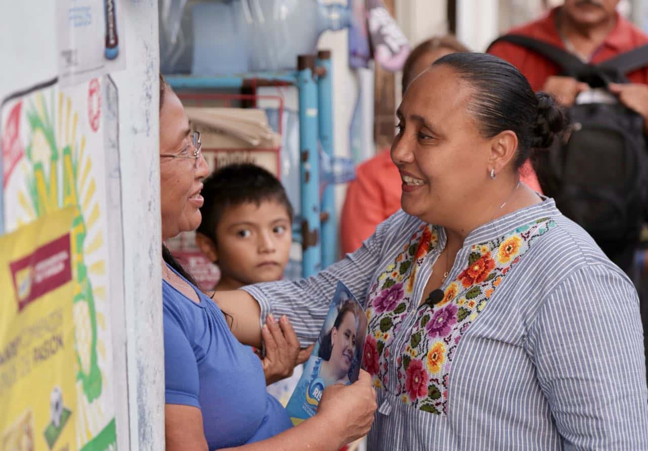 Con créditos a la palabra, seguiremos impulsando la economía de las familias: Cristina Torres