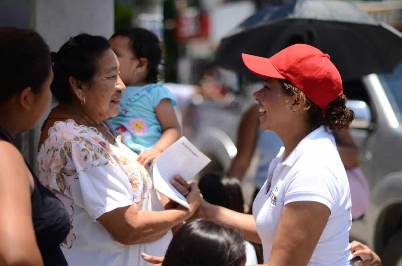A votar motivados por la capacidad de los candidatos, llama Leslie Hendricks