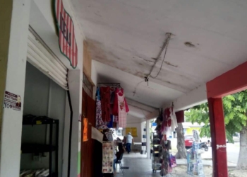 Lluvias, el enemigo número uno de locatarios del mercado Andrés Quintana Roo