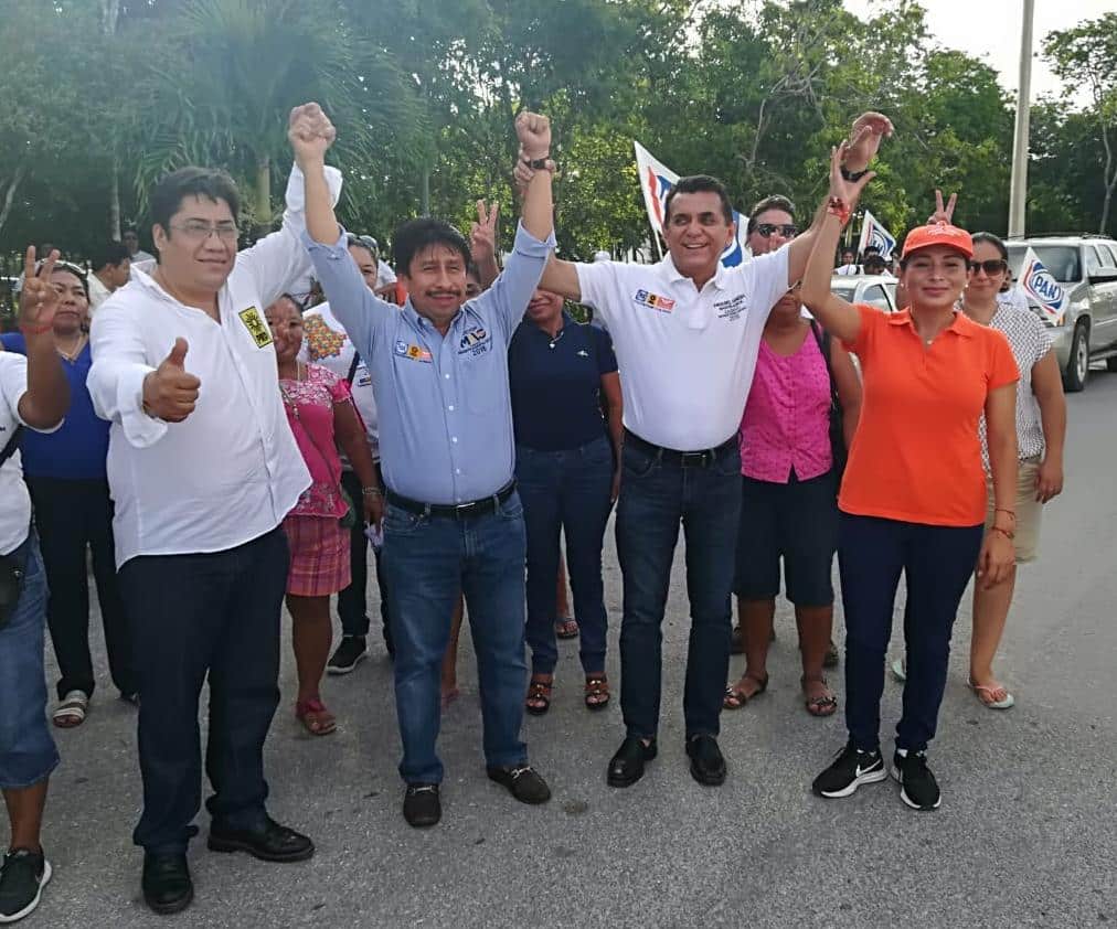 Miguel Ramón pidió a los quintanarroenses votar para consolidar el cambio