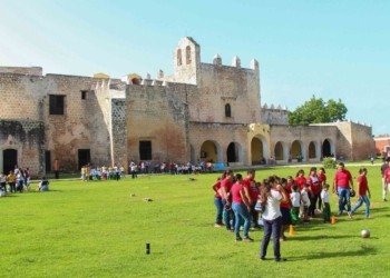 Chiquitines de la tierra de los Itzaes participan en Rally de la Oca