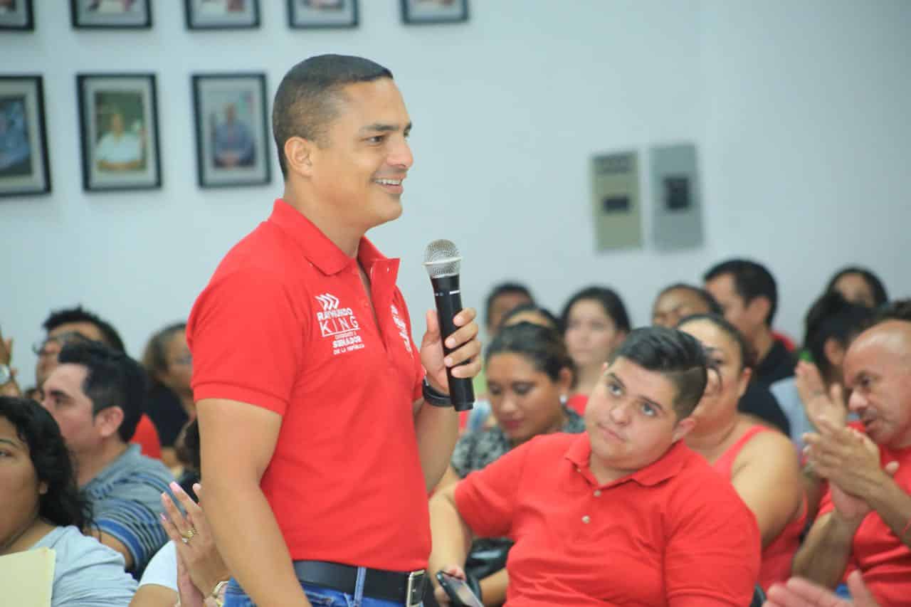 Meade saldrá victorioso del 3er debate: Raymundo King
