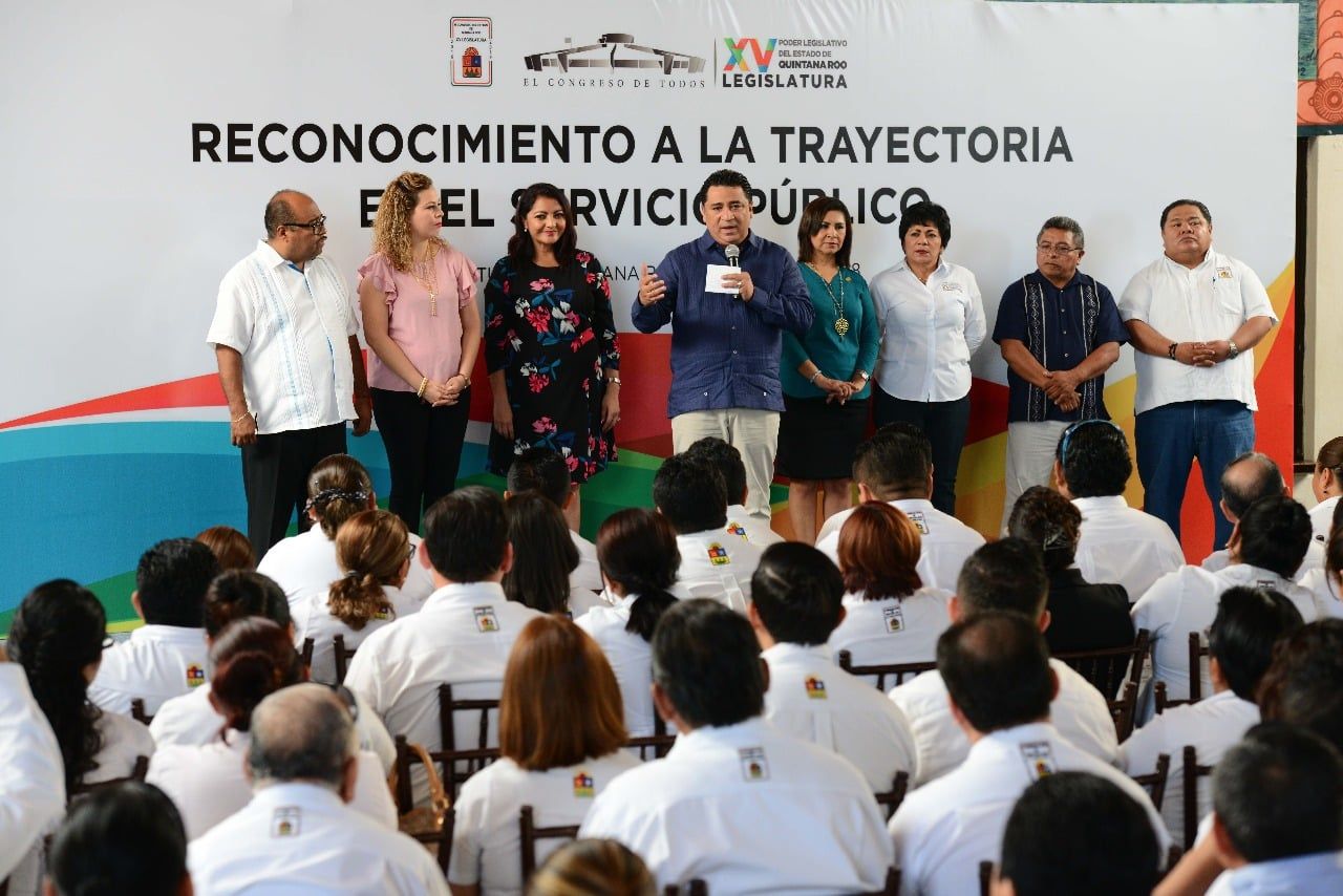 Respeta XV Legislatura ideología y libertades políticas del personal del Congreso