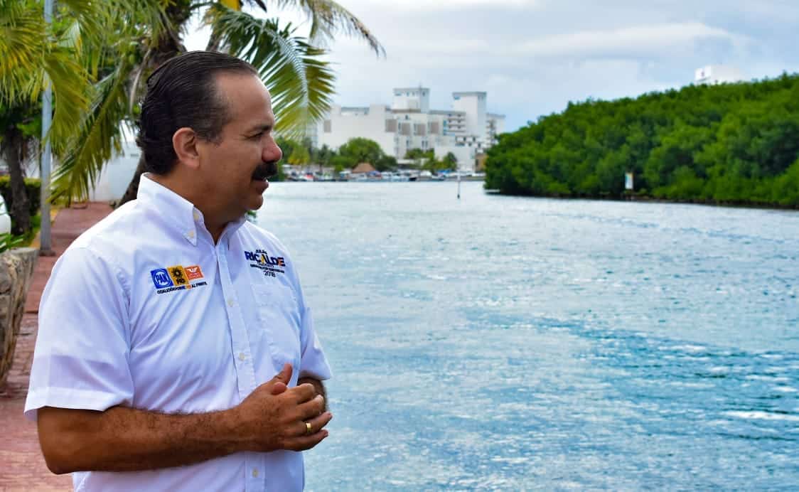 Gestionaré recursos para recuperar la Laguna Nichupté : Julián Ricalde