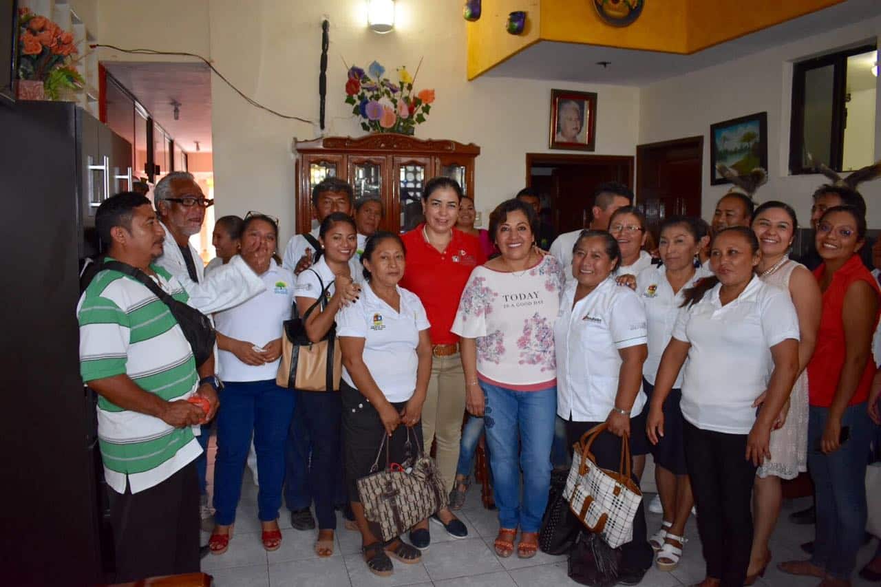 Profesionistas de la salud, dan su total respaldo a Rossana Romero