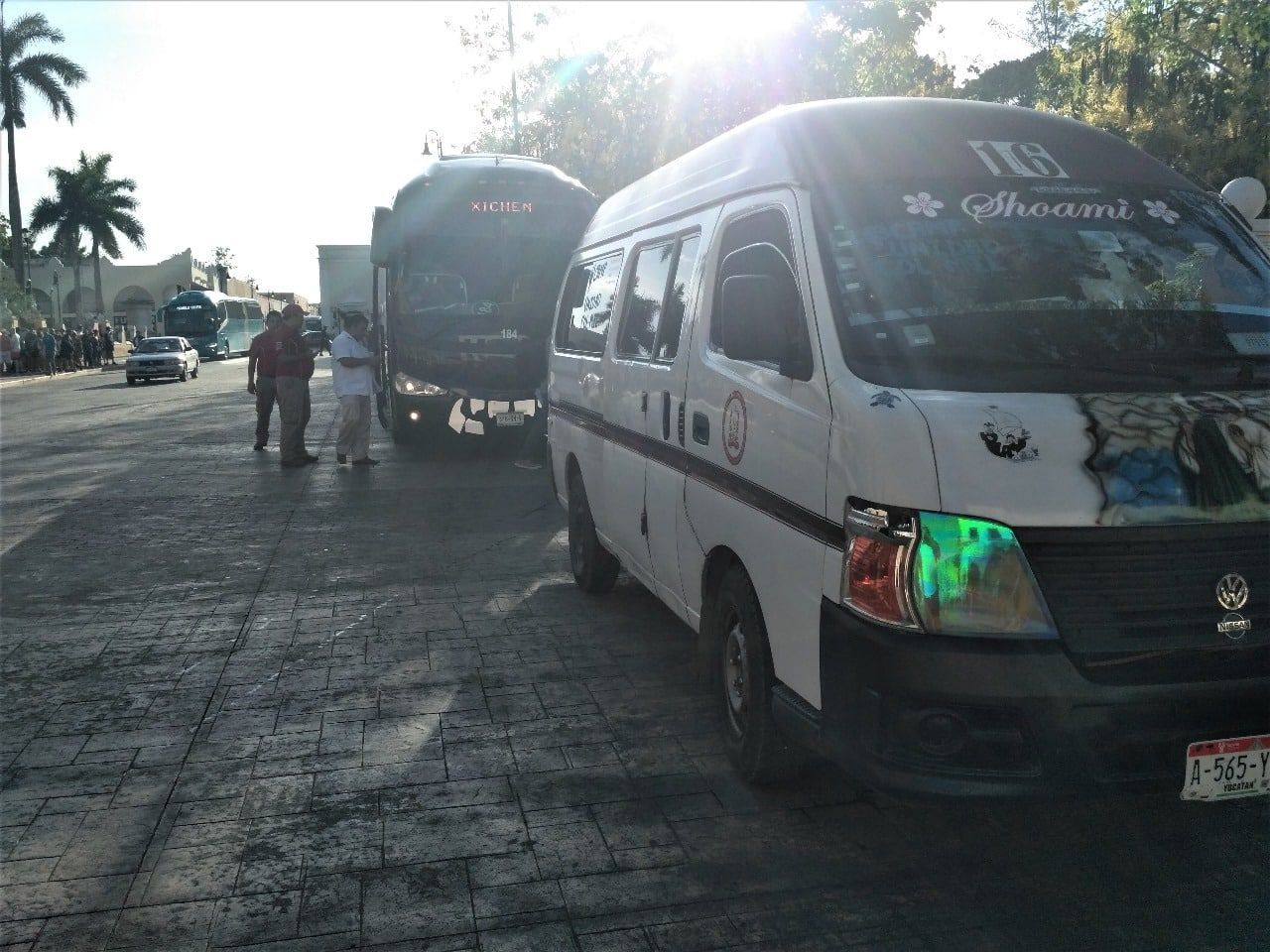 Autobús de Xcaret, quería hacer gala en pleno Centro Histórico de Valladolid