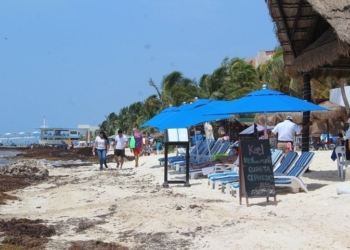 «Que se vaya el sargazo»; imploran turisteros