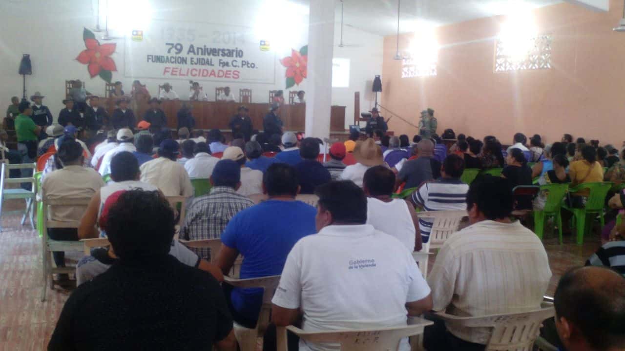 Con cheque de 11 MDP, amarran acuerdo SCT y ejidatarios de FCP