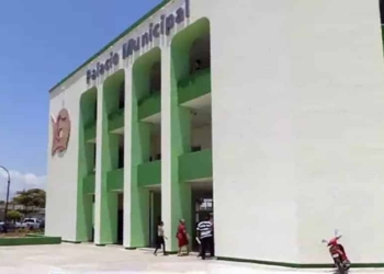 Evalúan alcaldes electos estado en el que recibirán los ayuntamientos