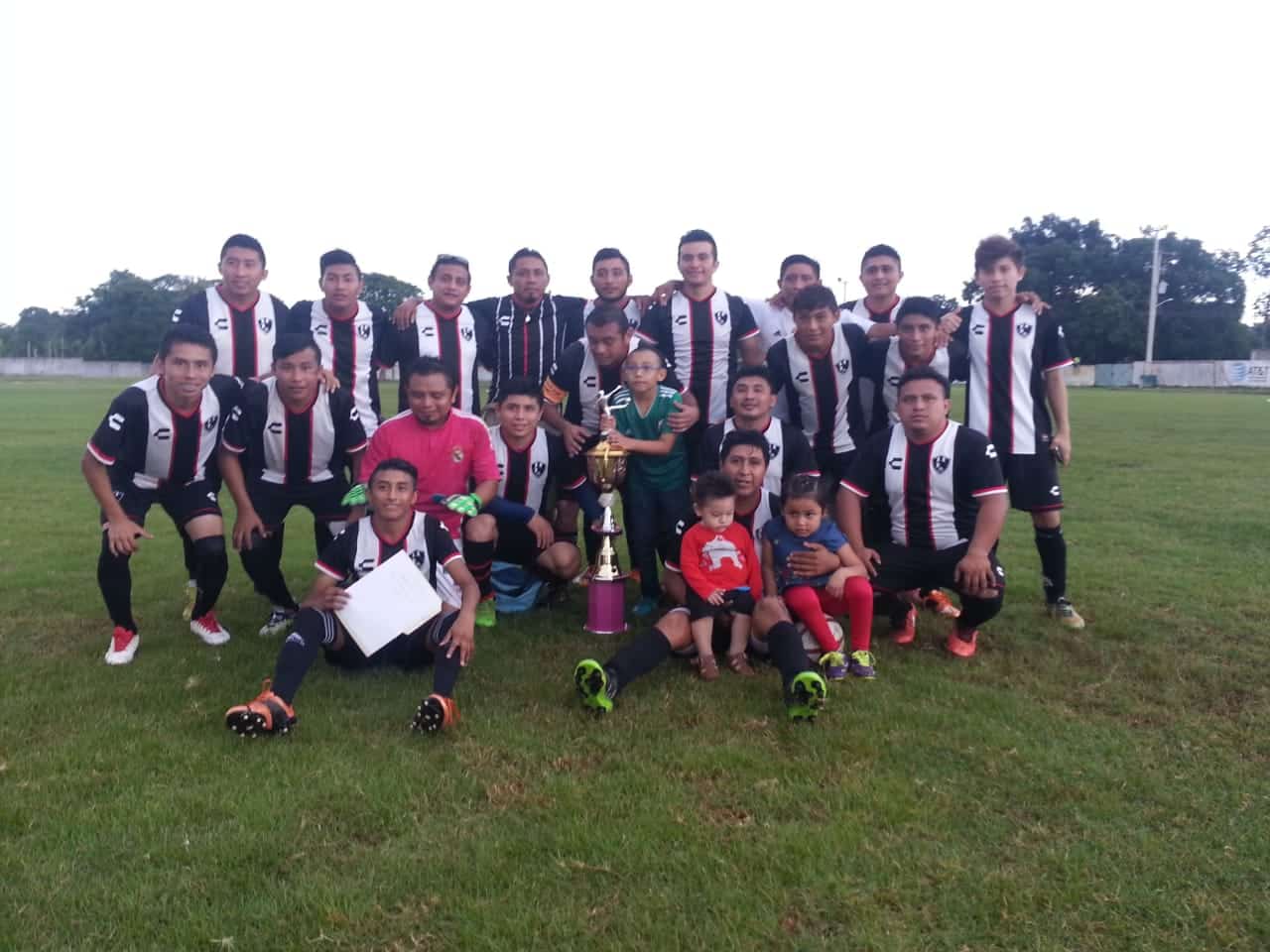 Sport Market aplastante marcador  4 a 0 contra Real Uspibil