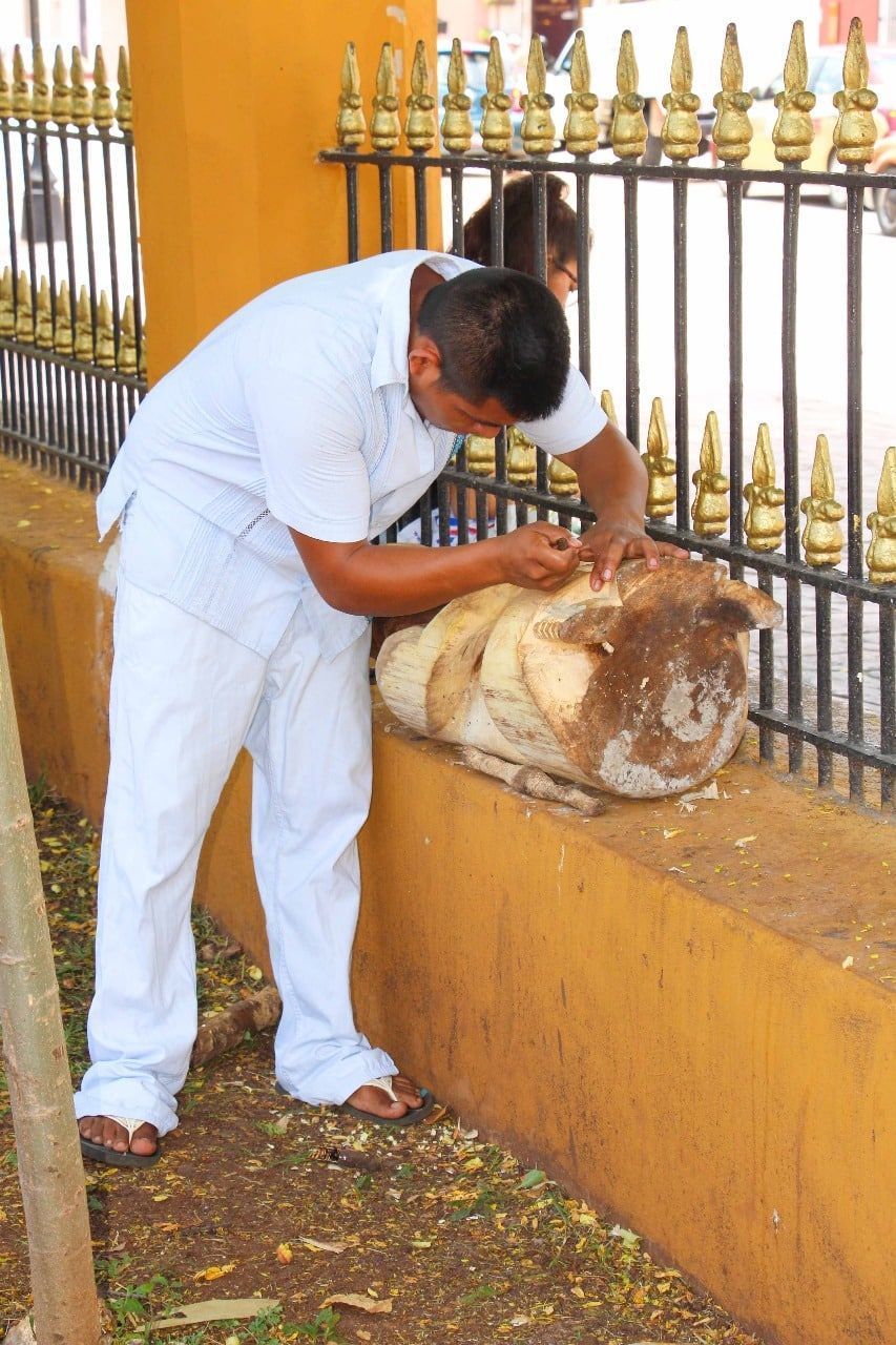 Familia Dzul Poot maestros en el tallado de madera
