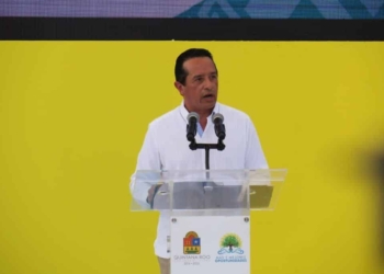 Vamos a seguir limpiando las playas: Carlos Joaquín