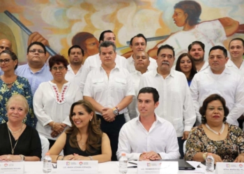 Presentan equipos de entrega-recepción en el municipio de Benito Juárez