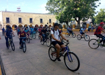 Con biciruta inicia la UNO actividades de aniversario