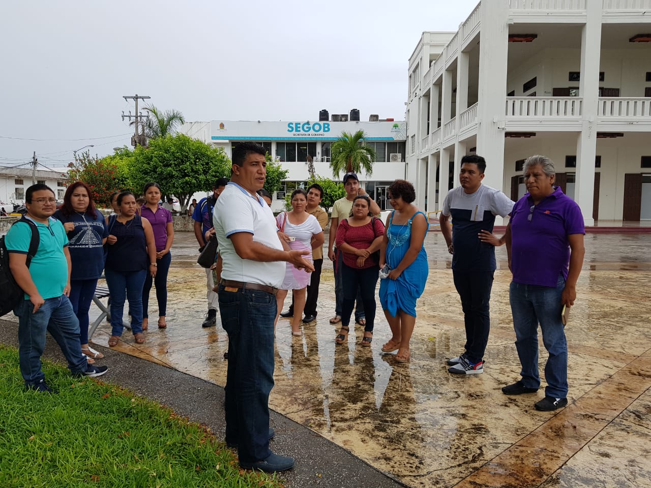 Sin regularizarse escuelas de las colonias Antorchistas