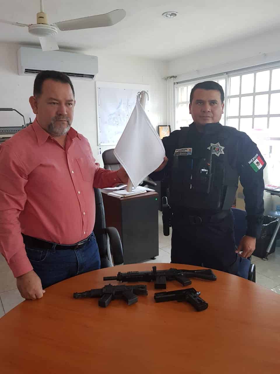 Peligroso regalar armas de juguete a los niños