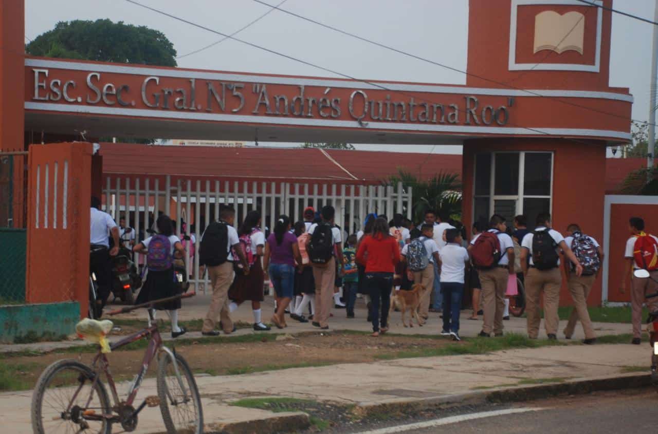 Aumenta en un 3% platilla escolar en nivel básico en el municipio