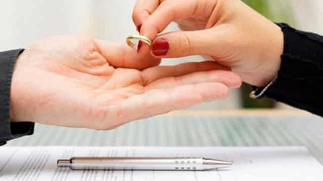 Aumentan divorcios en la capital