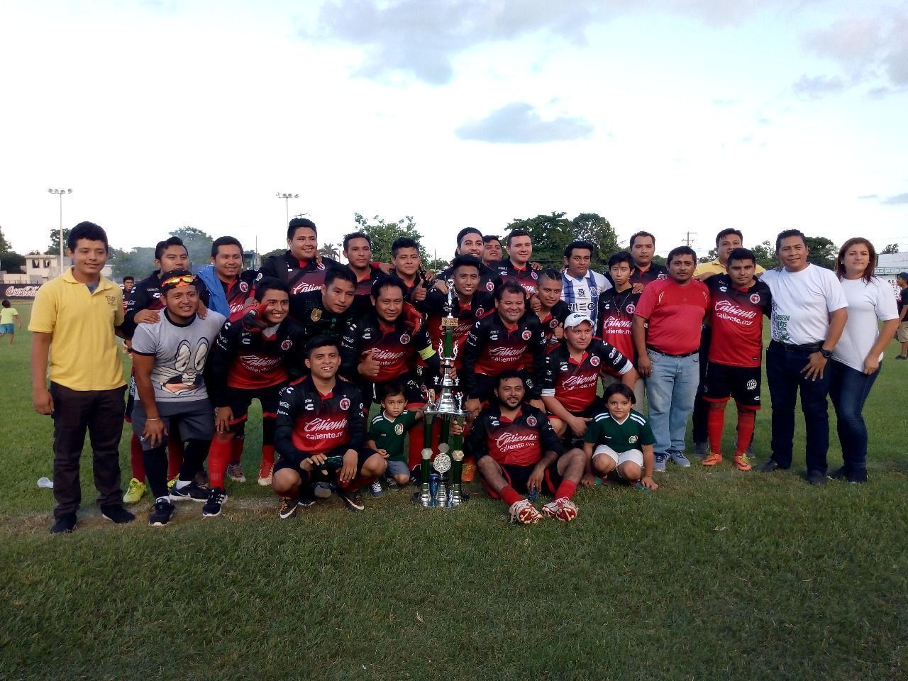 Chemax FC campeón