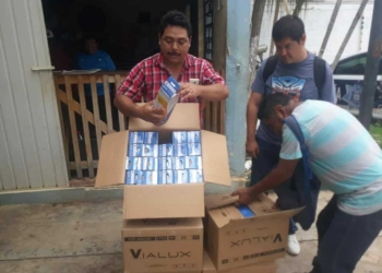 Gracias a los ciudadanos se instalan luminarias en Dziuche