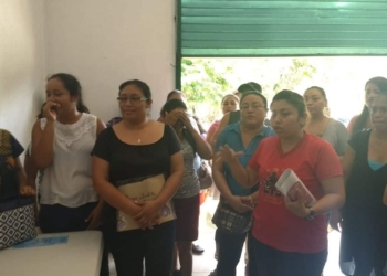 Padres de familia piden que se habrá otro grupo por sobrecupo en salón de clases