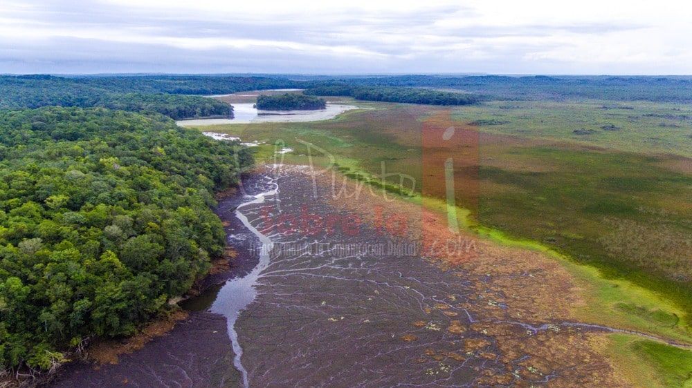 Socavones en la Laguna de Chacanbakam son por erosión del subsuelo