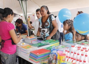 Empresario listos para canje de útiles escolares 2018