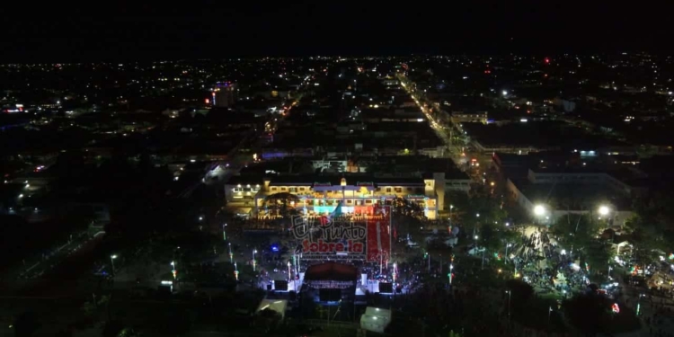 ¡Viva México! ¡Viva Quintana Roo! Se festeja el grito de independencia de México