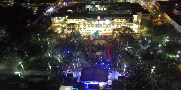 ¡Viva México! ¡Viva Quintana Roo! Se festeja el grito de independencia de México