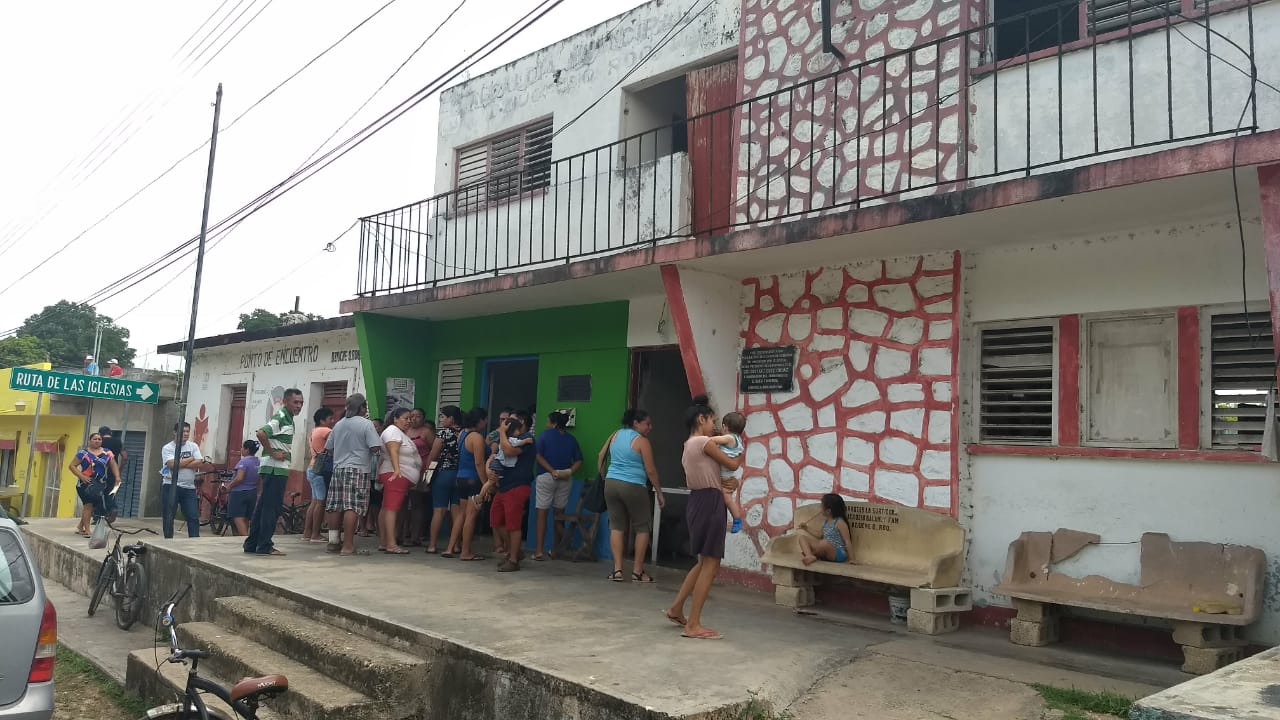 Adeudan dos quincenas a trabajadores de la alcaldía de Dziuche